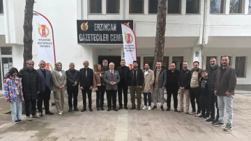 Gazeteciler Bayramlaştı