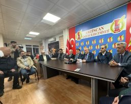 AK Parti Erzincan Teşkilatı EGC’de Basınla Buluştu