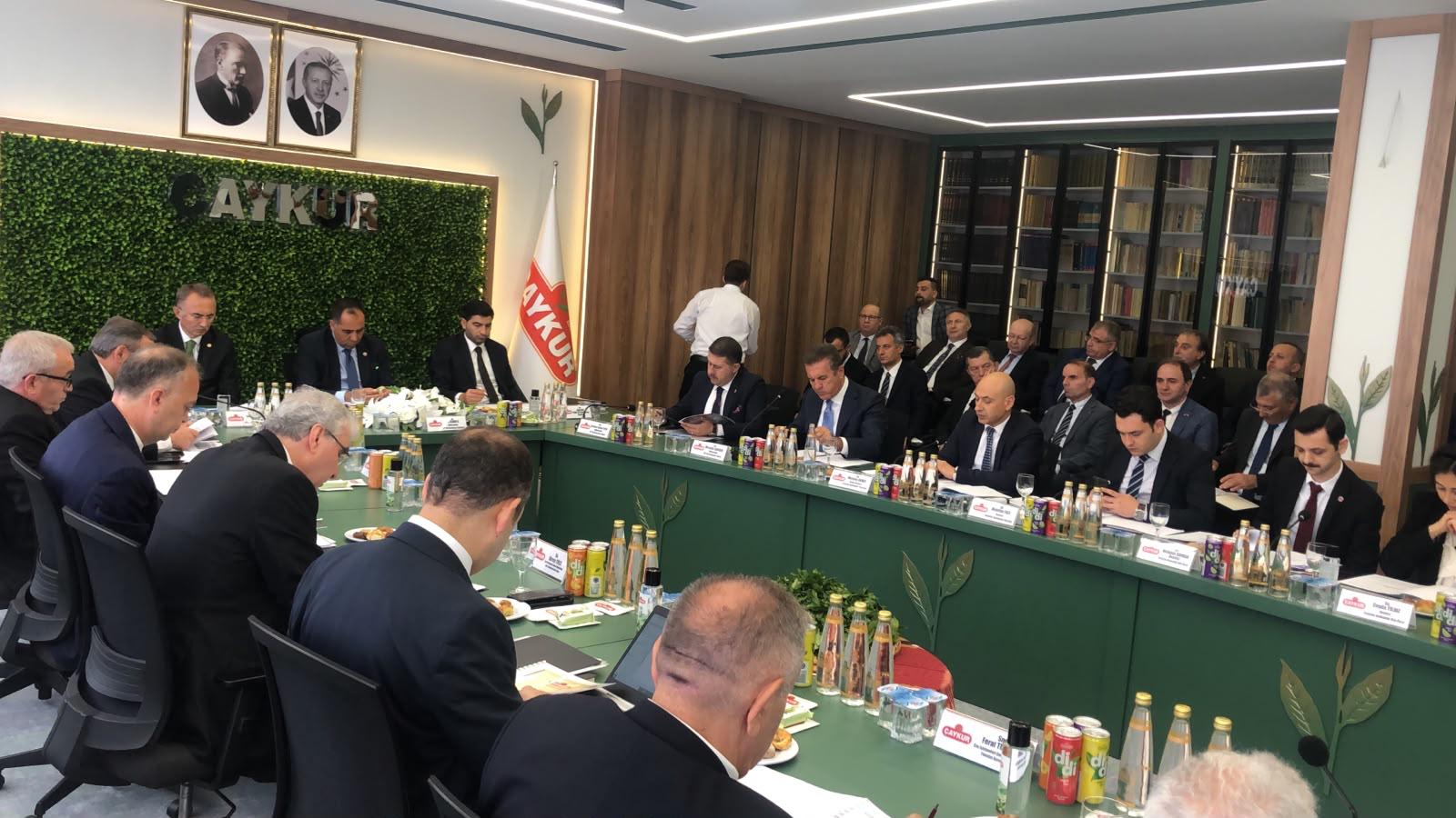 Sarıgül: Çaykur Görüşmelerine Katıld