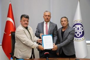 Üniversite ile Erzincanspor Arasında İşbirliği